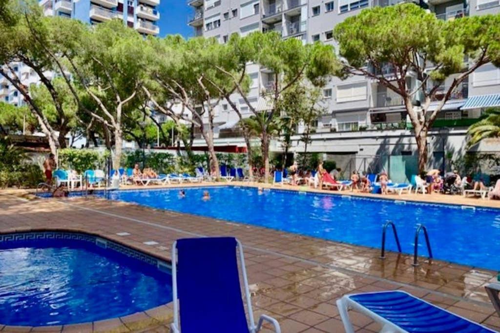 Apartamento Primera Linea De Mar Enjoy The View Blanes Ngoại thất bức ảnh