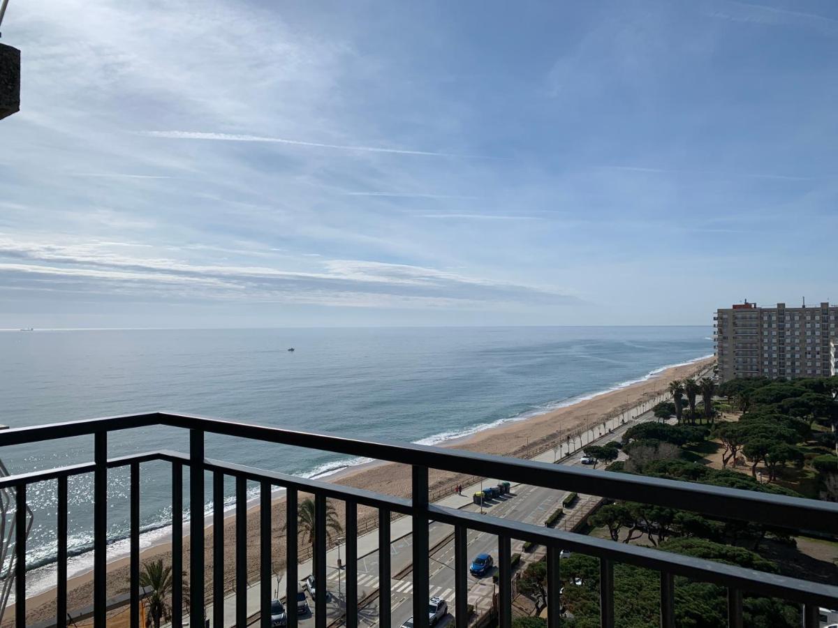 Apartamento Primera Linea De Mar Enjoy The View Blanes Ngoại thất bức ảnh